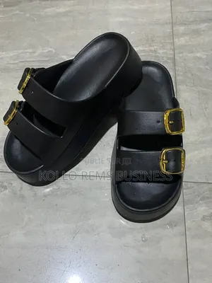 "Fabriquant De Sandales PVC Premium Grossiste Et Revendeur "