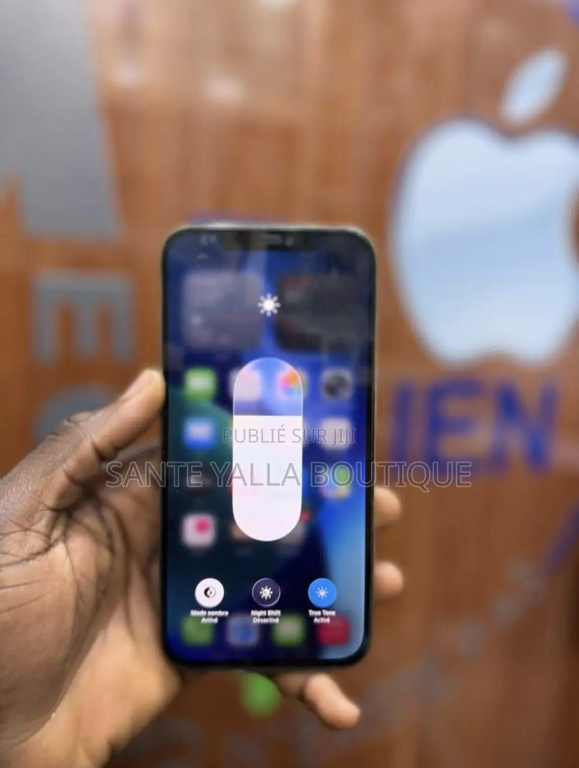 Nouveau Apple iPhone 12 Pro Max 256 GB Doré