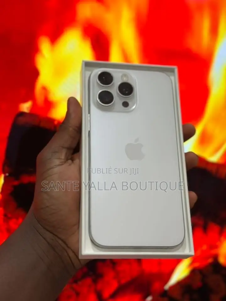 Nouveau Apple iPhone 16 Pro Max 1 TB Gris