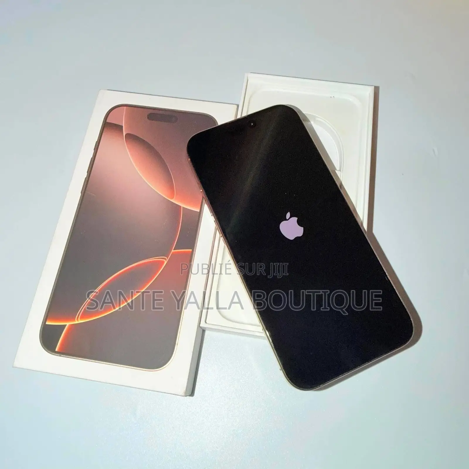 Nouveau Apple iPhone 16 Pro Max 512 GB Doré