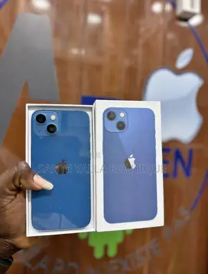 Nouveau Apple iPhone 13 512 GB Bleu