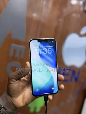 Nouveau Apple iPhone 13 128 GB Blanc