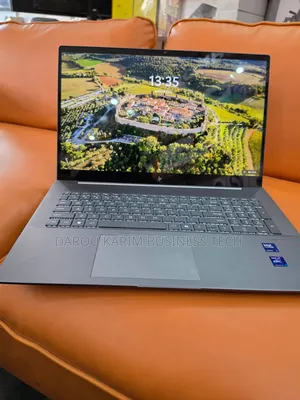 Nouveau Ordinateur portable HP Envy 17t 64GB Intel Core Ultra 7 SSD 2T