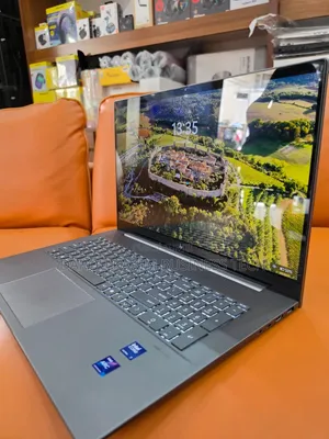 Nouveau Ordinateur portable HP Envy 17t 64GB Intel Core Ultra 7 SSD 2T
