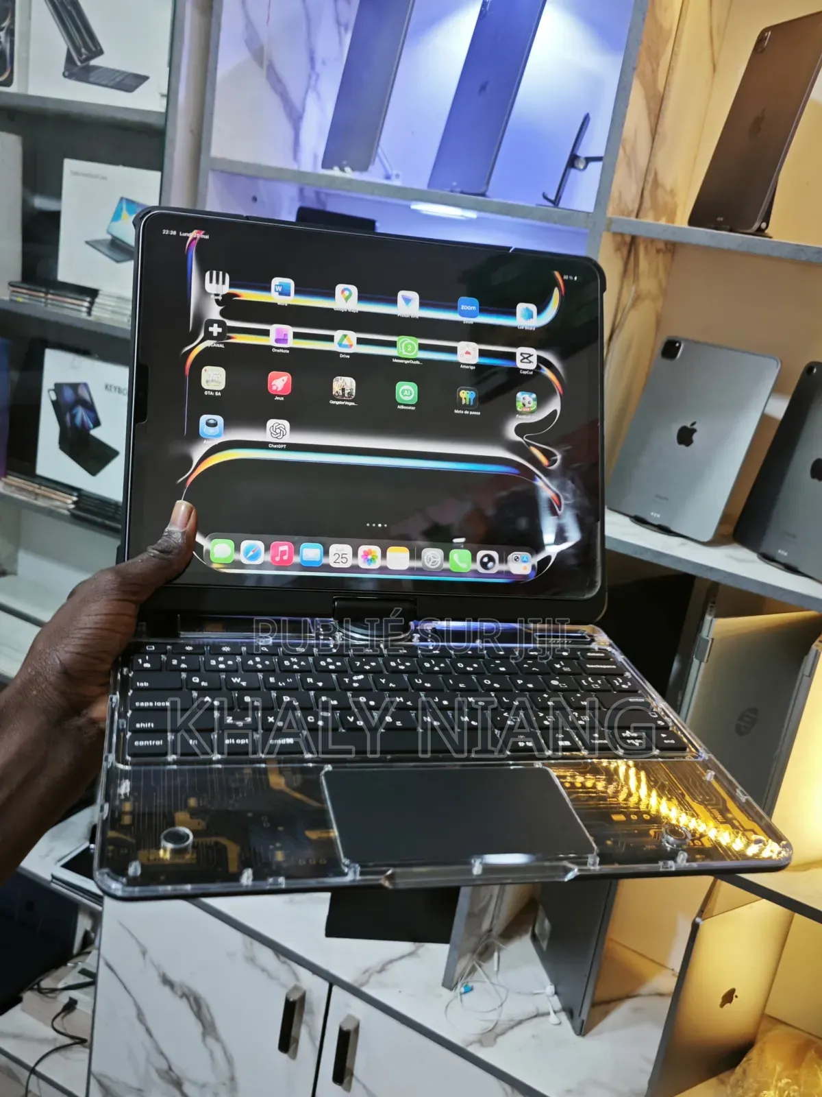 Nouveau Apple iPad Pro 256 GB Gris