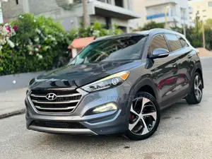 Hyundai Tucson Sport AWD 2016 Gris