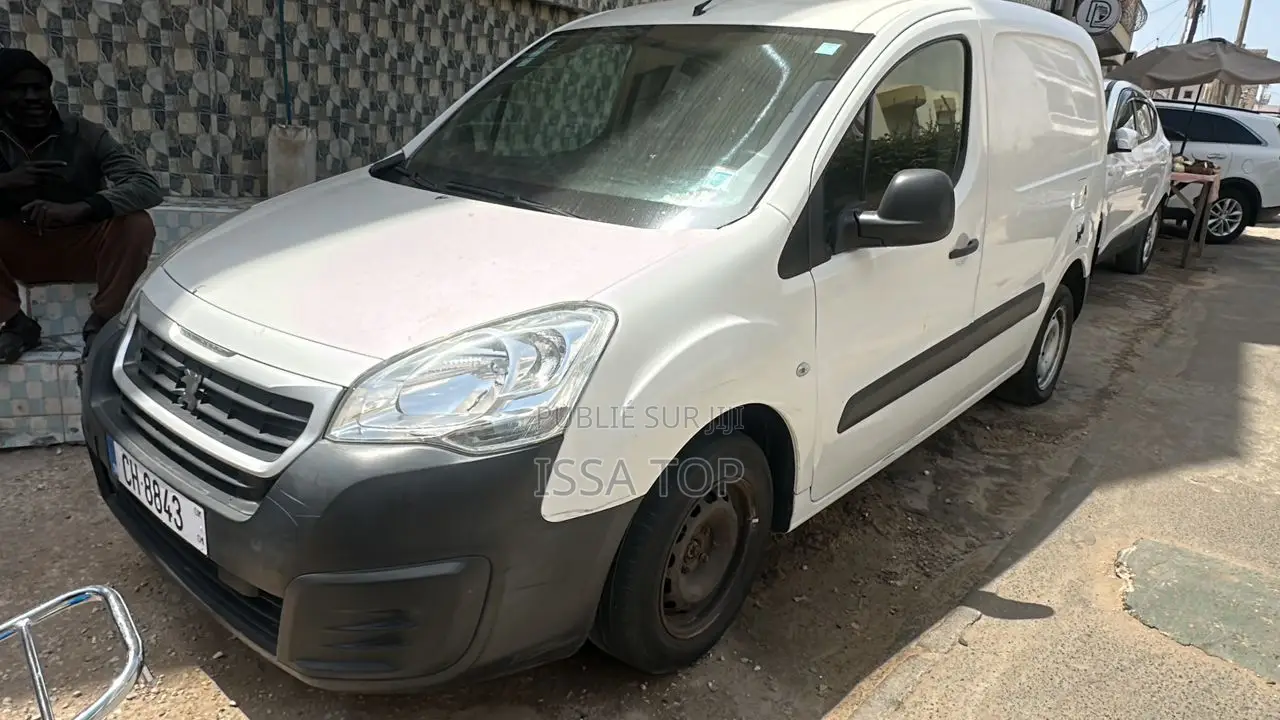 Peugeot Partenaire 2017 Blanc