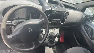 Peugeot Partenaire 2017 Blanc