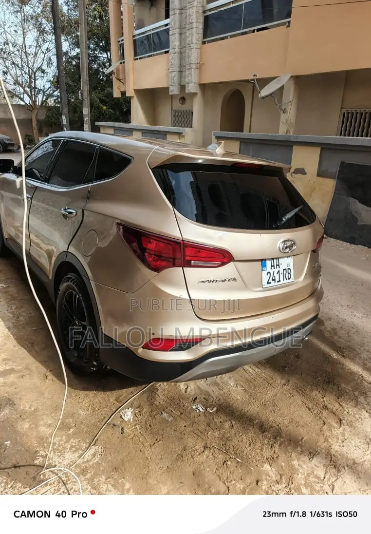 Hyundai Santa Fe 2017 Beige