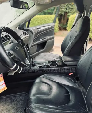 Ford Fusion 2015 Autre