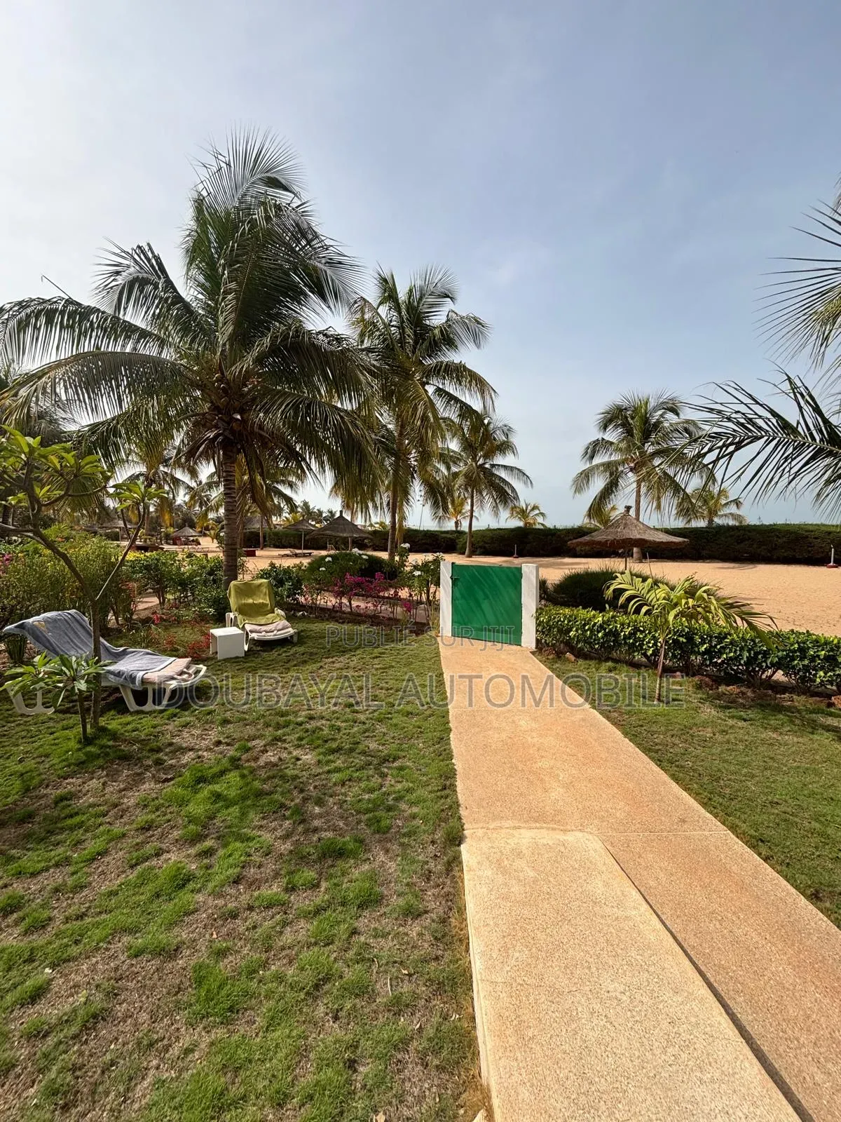 Meublé 4chbre Villa dans Mbur Saly, Thiès Sud à Vendre