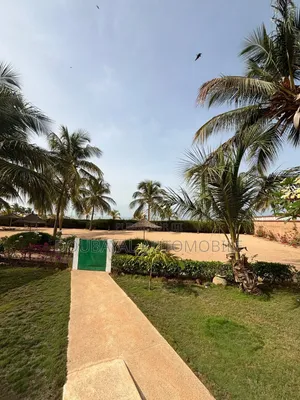 Meublé 4chbre Villa dans Mbur Saly, Thiès Sud à Vendre