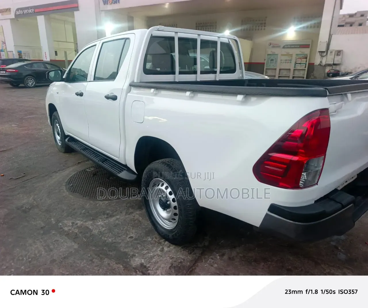Toyota Hilux 2023 Blanc