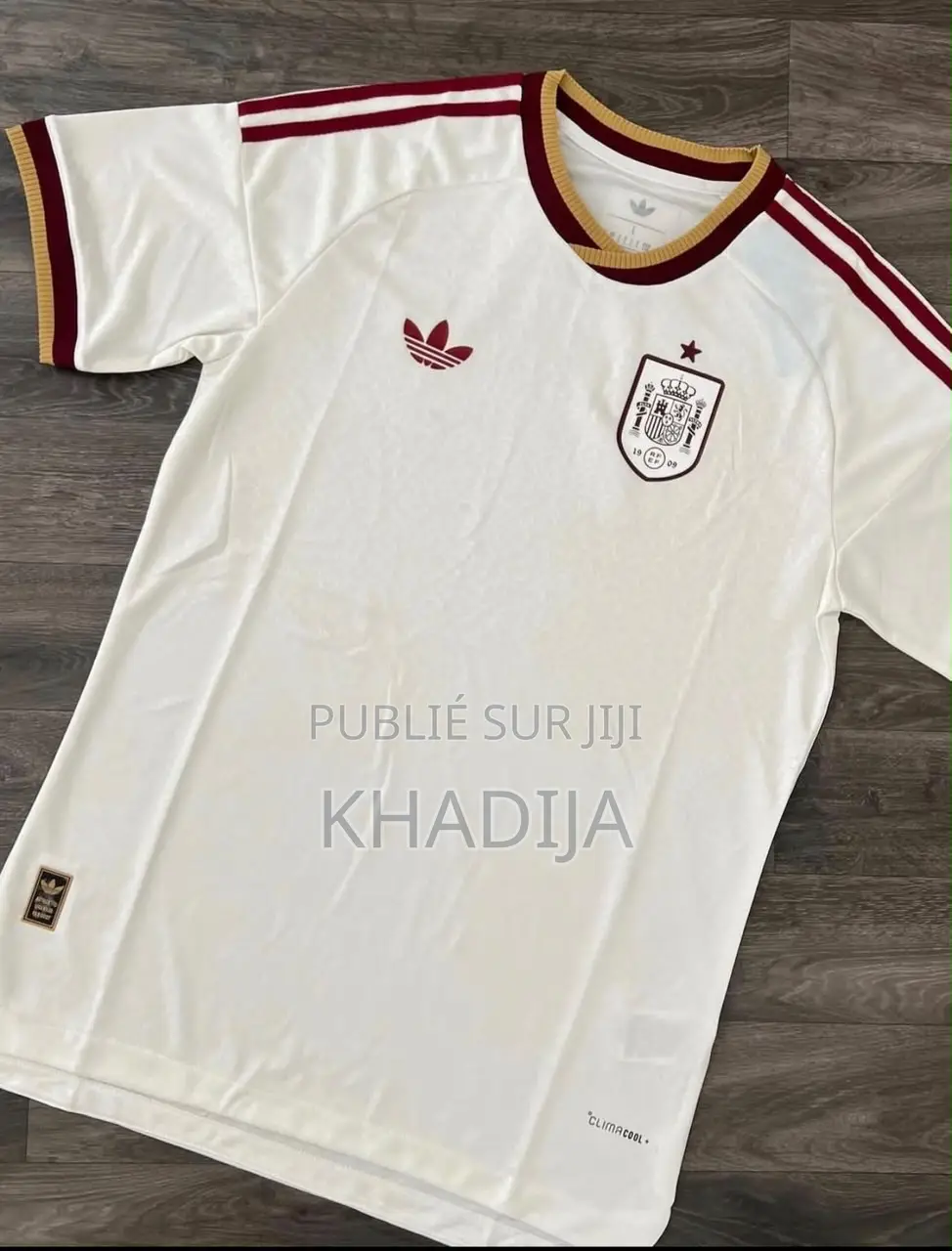 Vente De Maillots Et d'Équipement Sportif