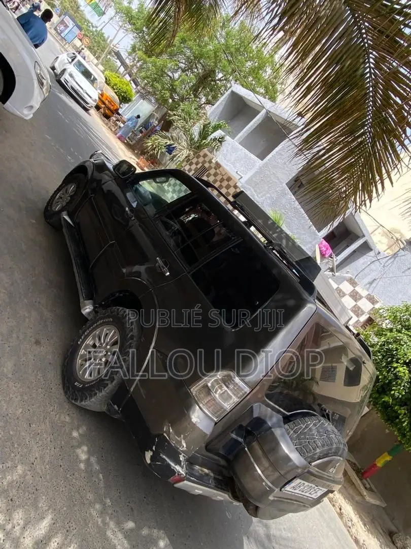 Mitsubishi RVR 2.0 2012 Gris