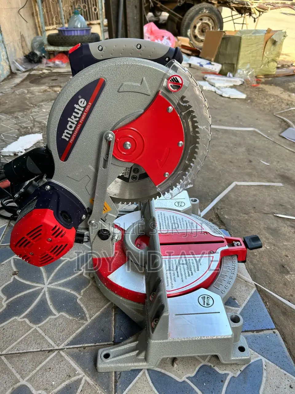 Machine Pour Aliminium Et Bois