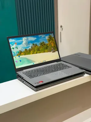 Nouveau Lenovo ThinkBook 13 16GB AMD Ryzen 3 SSD 256GB