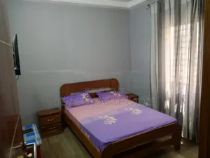 Chambre Meublée À Louer