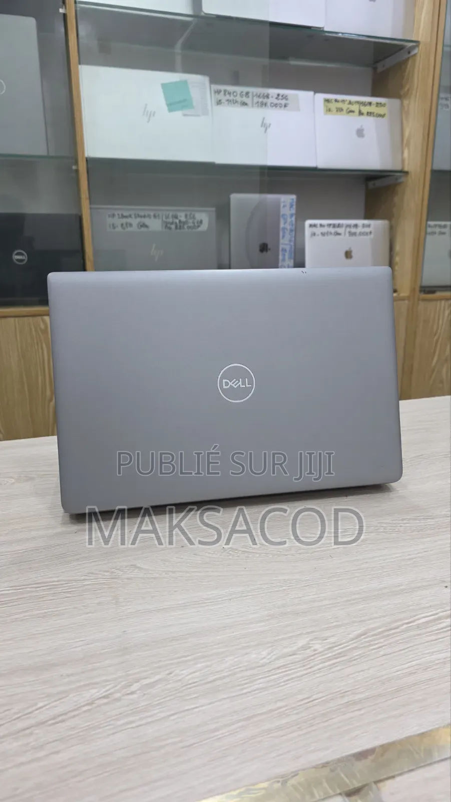 Ordinateur portable Dell Precision 3580 16GB Intel Core i5 SSD 256GB