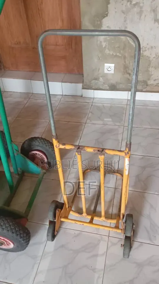 Charriot De Manutention