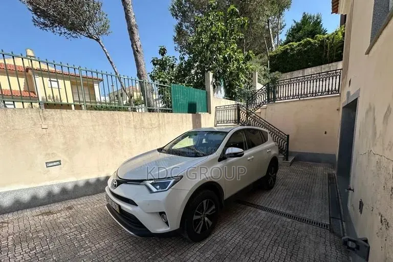 Toyota RAV4 2016 Autre