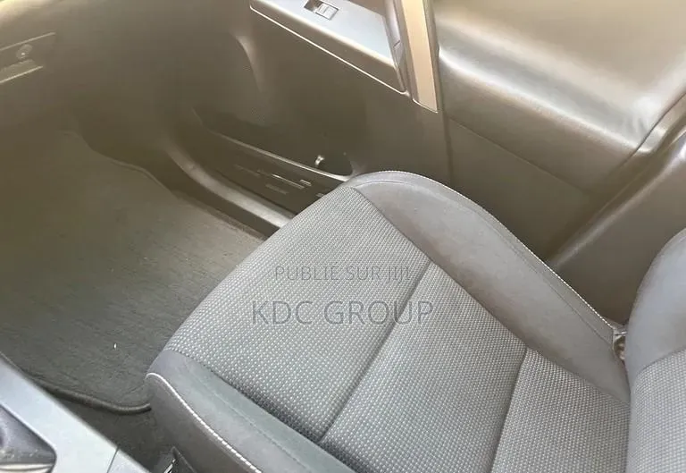 Toyota RAV4 2016 Autre