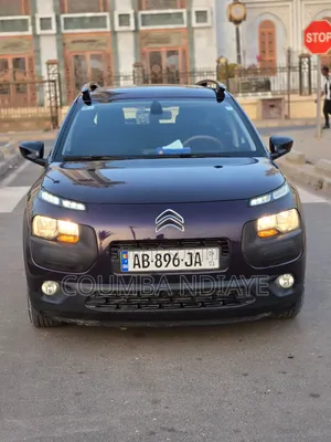 Citroen C4 2018 Rouge
