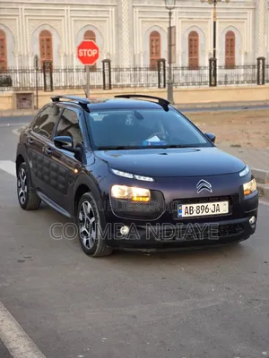 Citroen C4 2018 Rouge