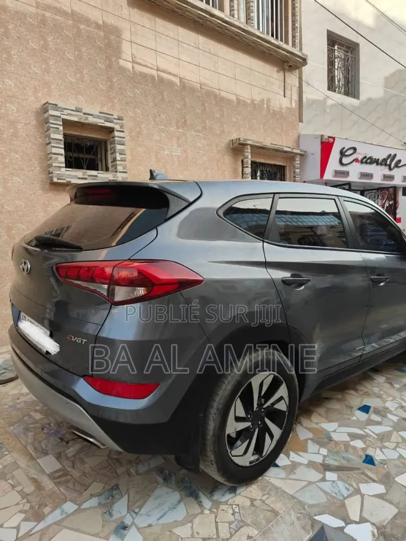 Hyundai Tucson 2017 Gris