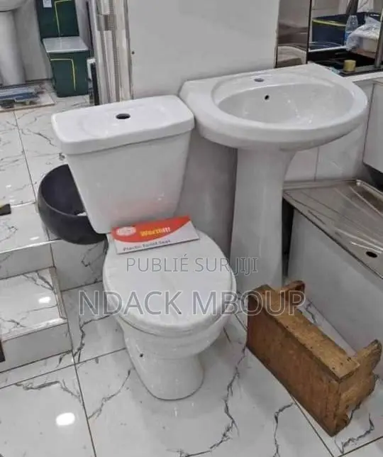 Chaise Anglais Et Lavabo Ensemble