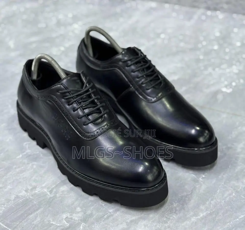Chaussures De Ville Marque Boss