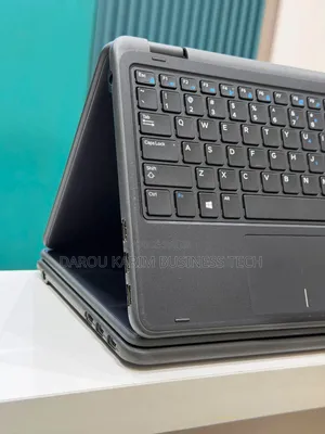Nouveau Dell Latitude 3189 8GB Intel Celeron SSD 128GB