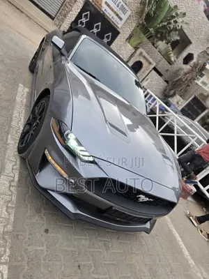 Ford Mustang 2023 Gris