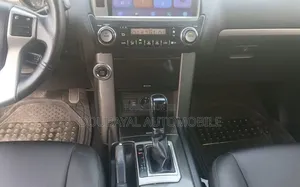 Toyota Land Cruiser Prado 2017 Blanc