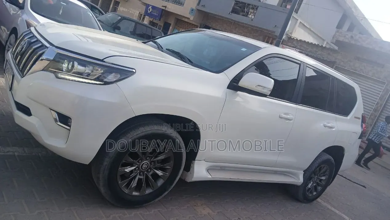Toyota Land Cruiser Prado 2017 Blanc