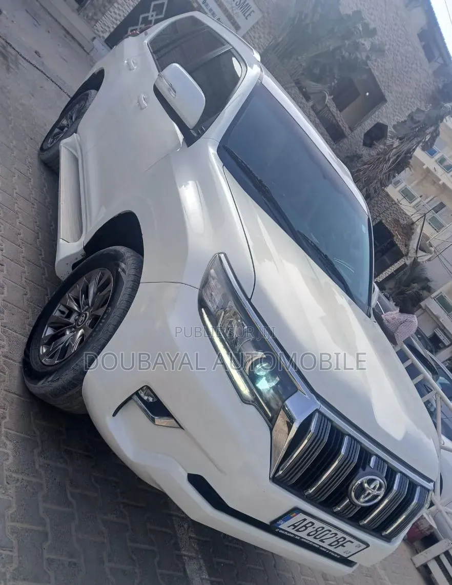Toyota Land Cruiser Prado 2017 Blanc