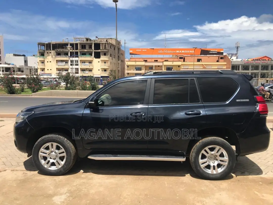 Toyota Land Cruiser Prado 2.8 D-4D 2014 Noir