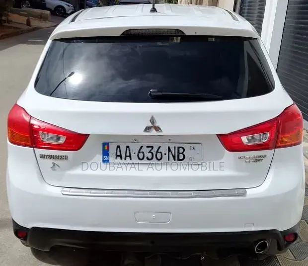 Mitsubishi RVR 2015 Blanc