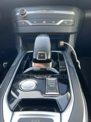 Peugeot 308 2018 Bleu