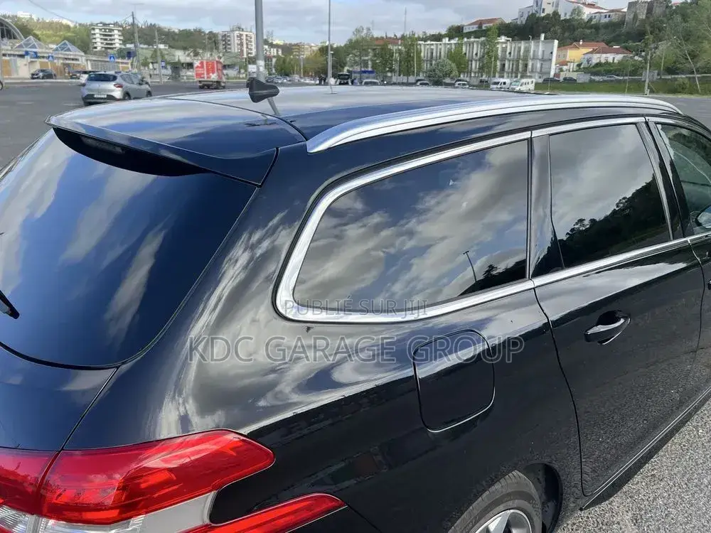 Peugeot 308 2018 Bleu