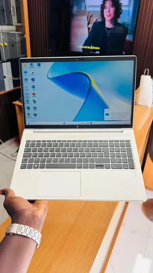 Nouveau Ordinateur portable HP 655 16GB AMD Ryzen 5 SSD 512GB