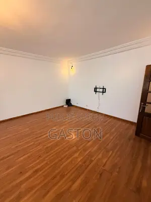 3chbre Appartement dans Katos Immo, Grand Yoff à Vendre
