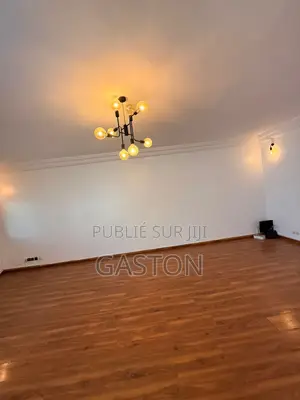 3chbre Appartement dans Katos Immo, Grand Yoff à Vendre