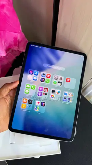 Nouveau Apple iPad Air 11 (2024) 1 TB Noir