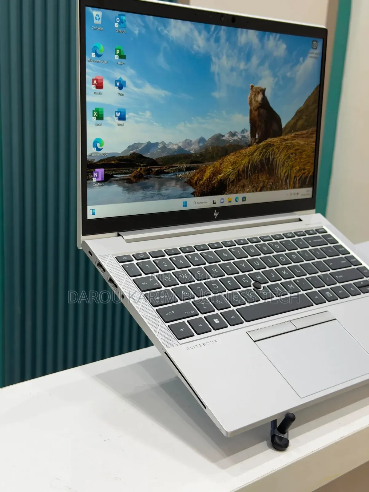 Nouveau HP EliteBook 830 G8 16GB Intel Core i7 SSD 512GB