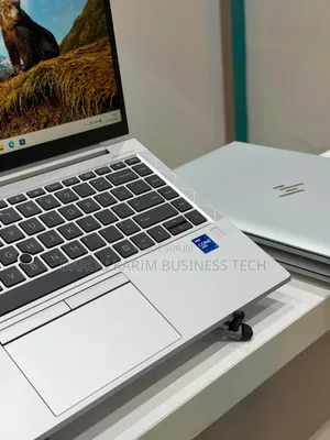Nouveau HP EliteBook 830 G8 16GB Intel Core i7 SSD 512GB
