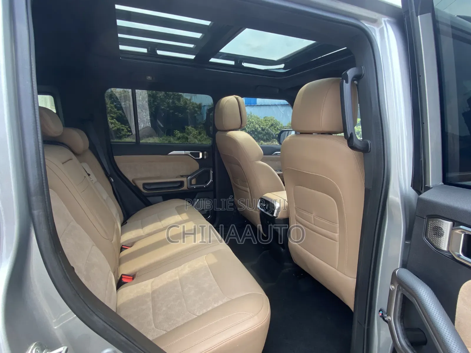 Jetour T2 2024 Gris