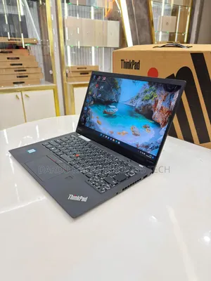 Nouveau Lenovo ThinkPad X1 Carbon 8GB Intel Core i5 SSD 256GB