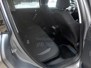 Peugeot 2008 2016 Gris