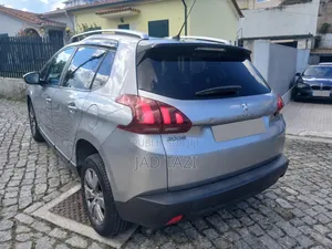 Peugeot 2008 2016 Gris